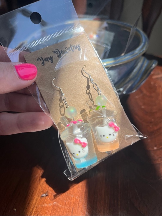 Handmade Jewelry - Novelty Cat Face Bubble Tea Drop Earrings - Pink & Blue